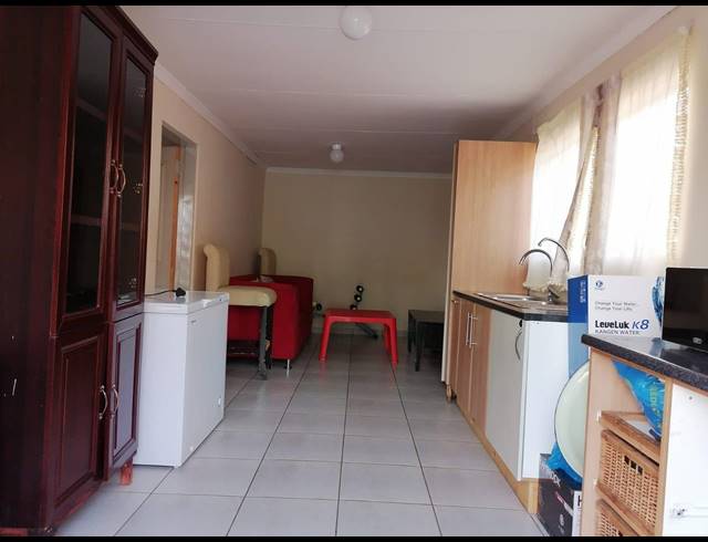 3 BEDROOM HOUSE FOR SALE IN JAMESON PARK